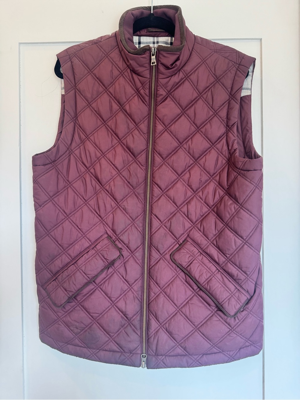 Brooks Brothers Quilted Sleeveless Vest in Mauve